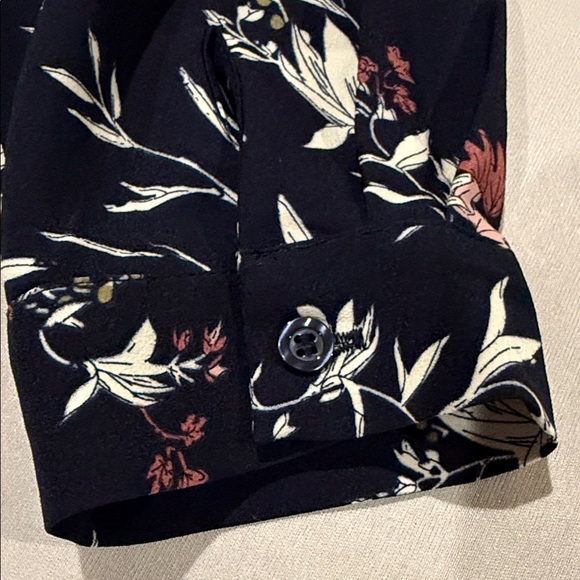 Hilary Radley Blouse Long Sleeve Size L - Picture 12 of 15